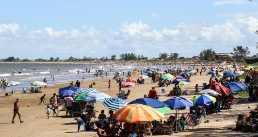 Praia de S&atilde;o Francisco de Itabapoana