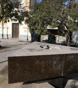 Três anos após vandalismo, estátua de Tiradentes ainda não retornou