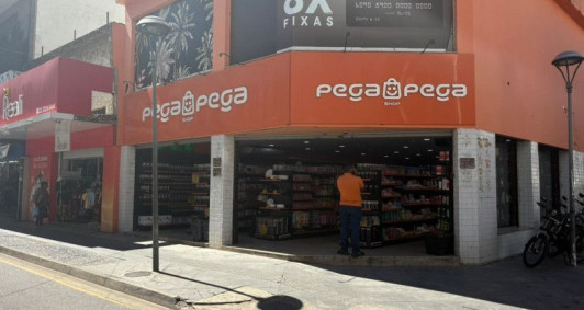 Loja no centro de Campos &eacute; alvo de invas&atilde;o e furto 