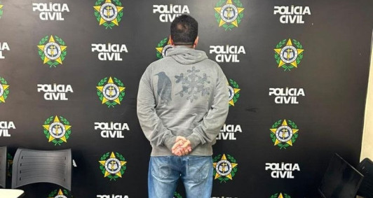 Homem preso pela pol&iacute;cia civil