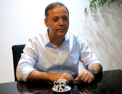 Rodrigo Neves, prefeito de Niter&oacute;i