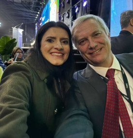 Depois de muitos erros, aprendi a n&atilde;o negligenciar as oportunidades da vida.  Presidente Jos&eacute; Ant&ocirc;nio Kast, do Chile, e eu antes de se eleito.