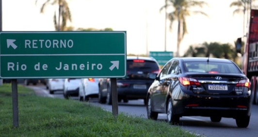 Movimento na Br 101, em Campos