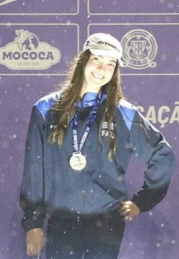 Nicole de Thuin conquista medalha de prata no 50m livre