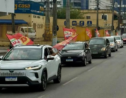 Carreta pr&oacute;-Lula neste s&aacute;bado (17)