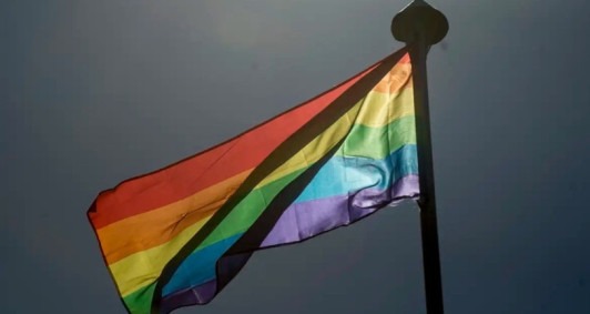 Bandeira LGBT