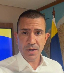 Governador eleito, Douglas Ruas