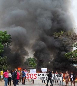 Manifesta&ccedil;&atilde;o na BR 356, em Martins Lage