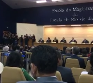 Diploma&ccedil;&atilde;o