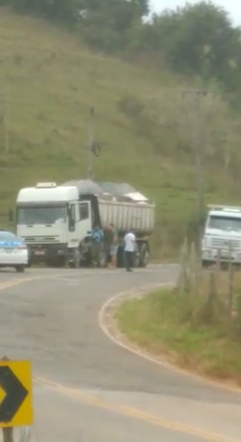 Caso aconteceu na RJ 158, entre Itaocara e Laranjais