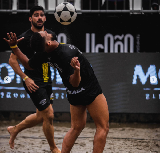 Tavinho e Paran� em a��o em Santos