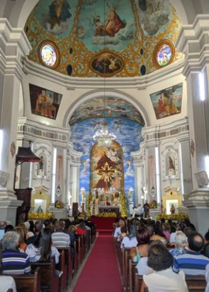 Cerim�nia de eleva��o aconteceu durante missa pela manh�