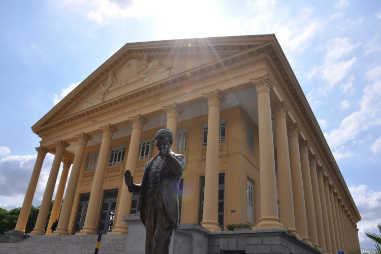 camara-campos-768x510okk1